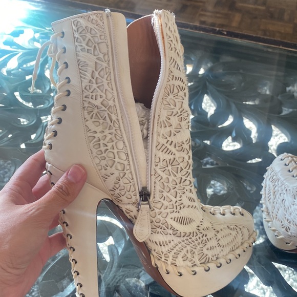ALAIA stunning Calf Hair Embossed Booties - Picture 1 of 6